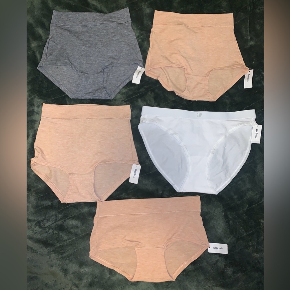 GAP PANTIES XS BUNDLE